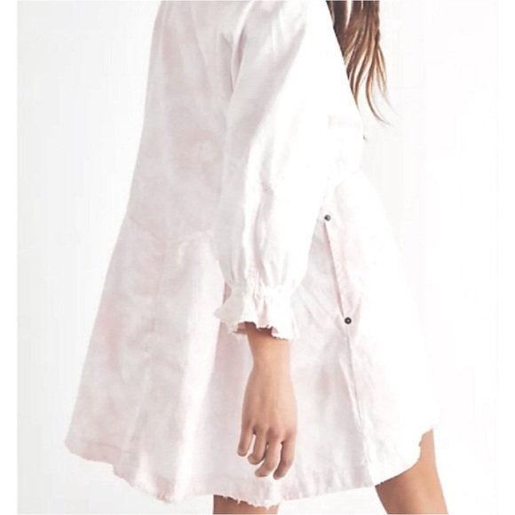 Free People Hannah Denim Mini Dress in Light Pink Tie Dye Sz S - Picture 4 of 13